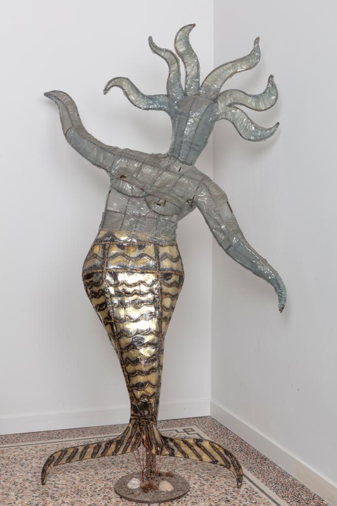 sculpture constructiviste : Sirène
